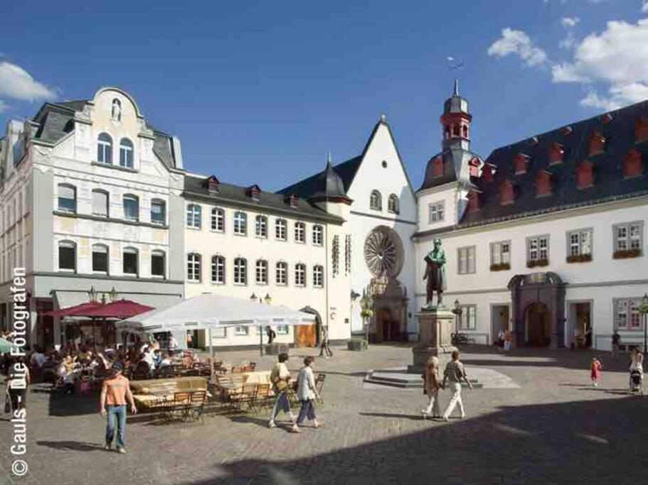 App7 - Place2B - Direkt Am Rhein Koblenz  Exteriör bild